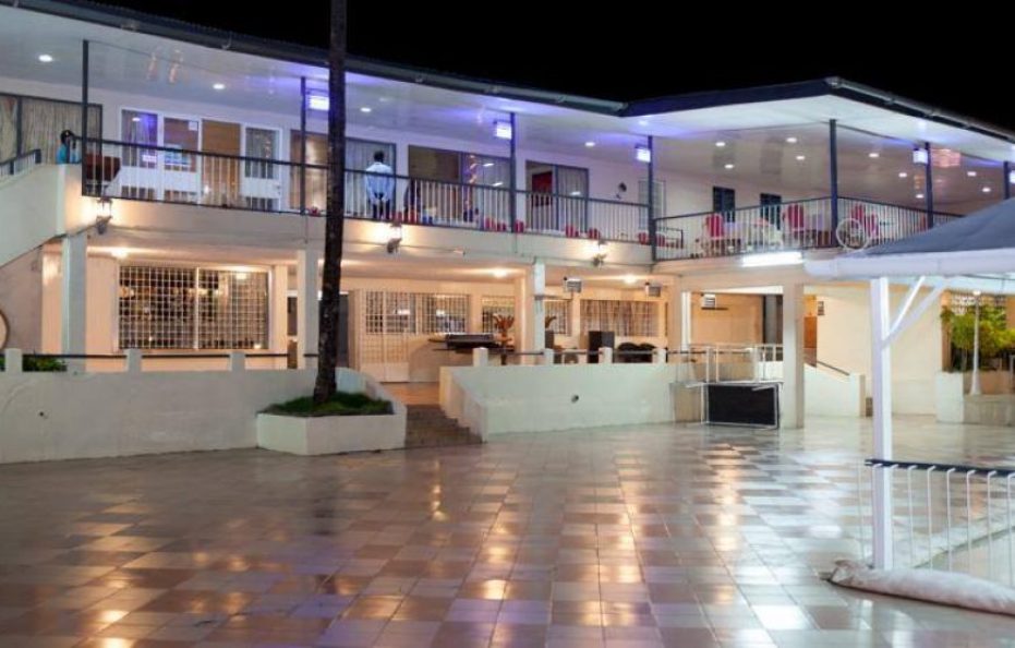 Sierra Light House Hotel