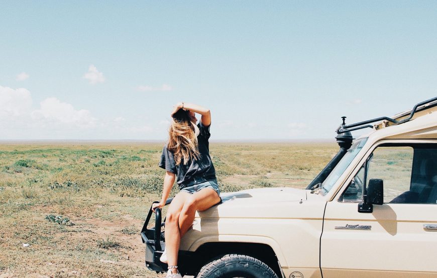 TANZANIA WILDLIFE, LAKE & CRATER 09 DAY SAFARI