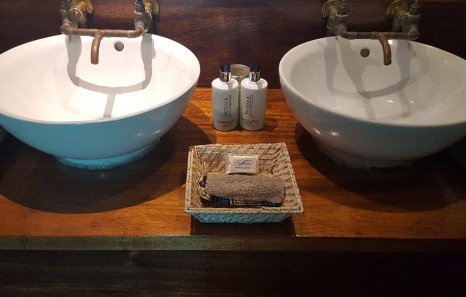 Fathala Wildlife Reserve & Lodge