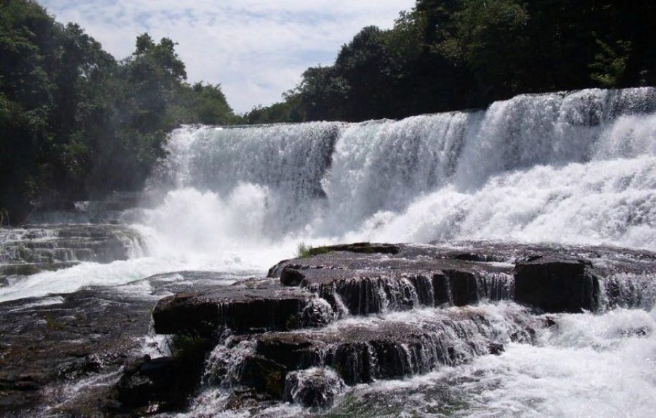 Les Cascades De La Soumba