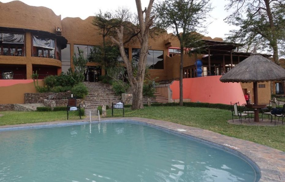 Serengeti Sopa Lodge