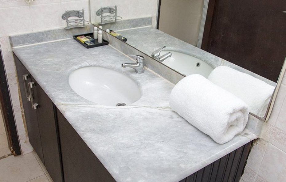 Sierra Light House Hotel