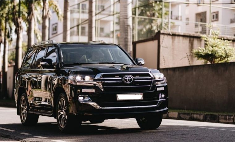 Toyota Land Cruiser VX